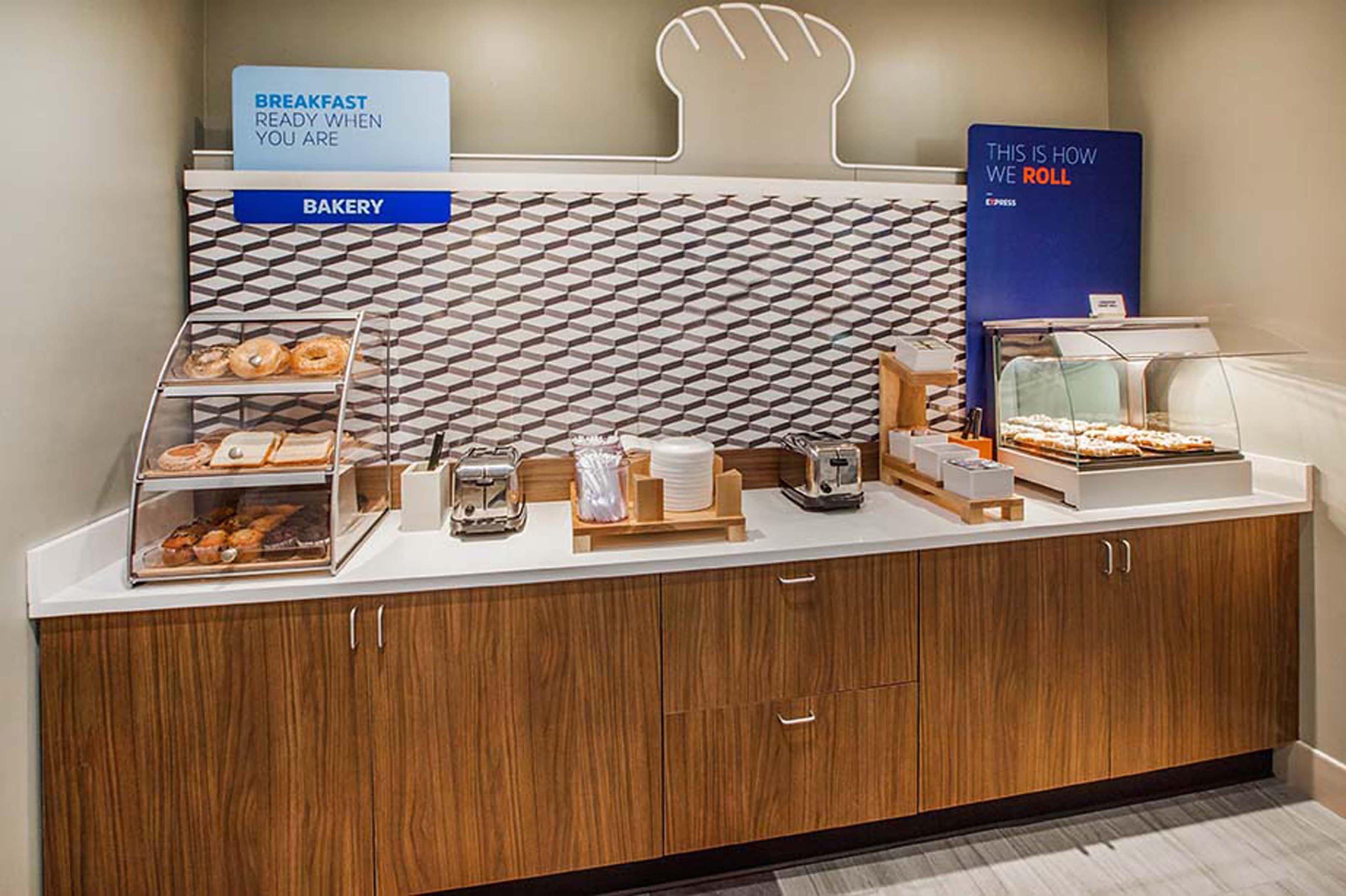 Holiday Inn Express & Suites - Van Horn By Ihg Екстериор снимка
