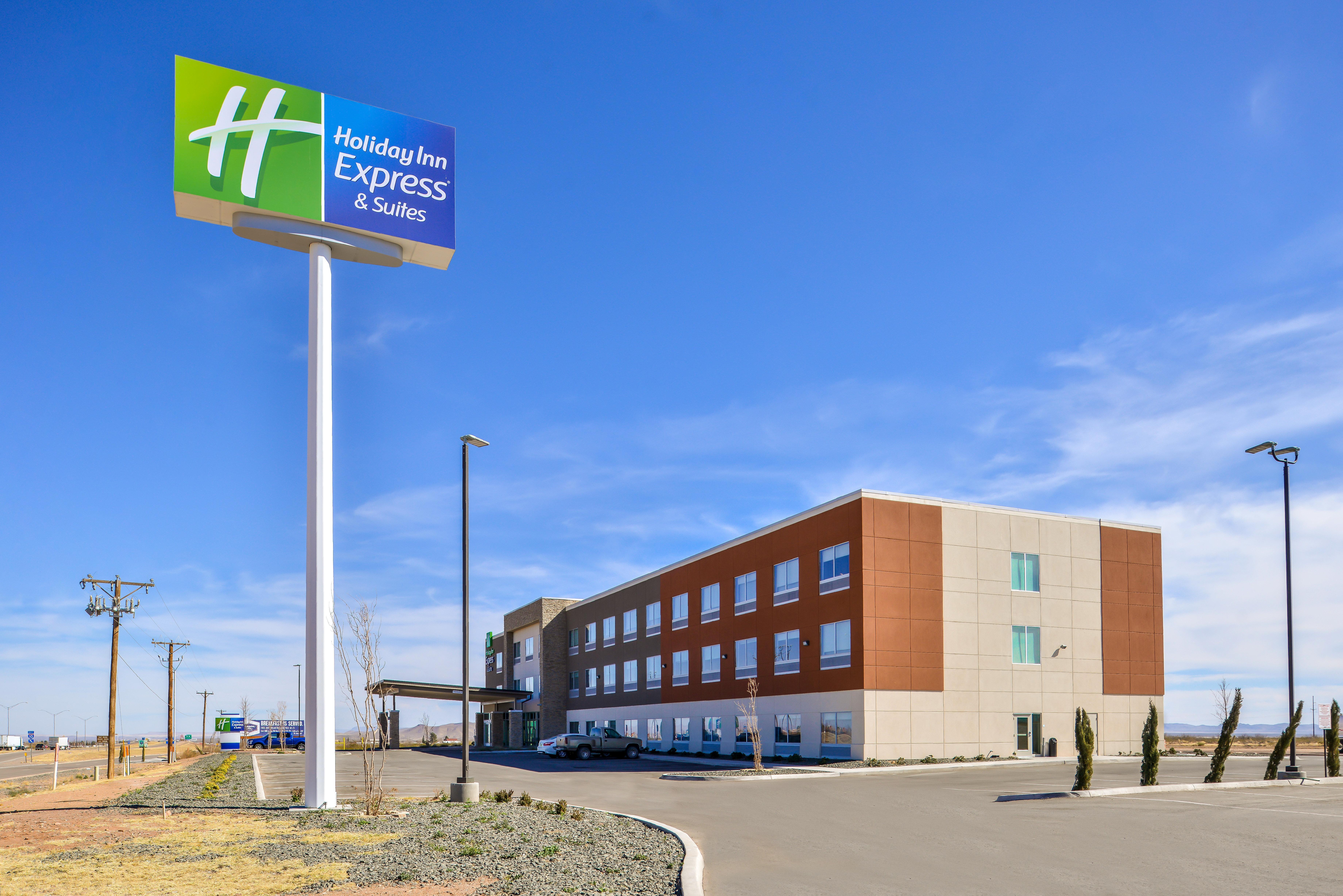 Holiday Inn Express & Suites - Van Horn By Ihg Екстериор снимка